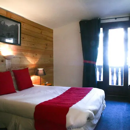 Hotel Hotel De La Valentin